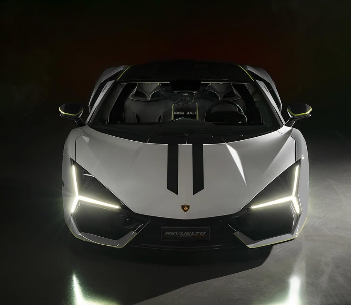 Front view of Lamborghini Revuelto at night | PPF Manufacturer | Apeax